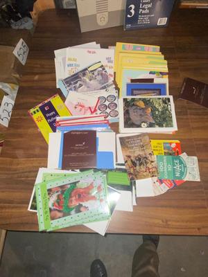 GREETING AND NOTE CARDS