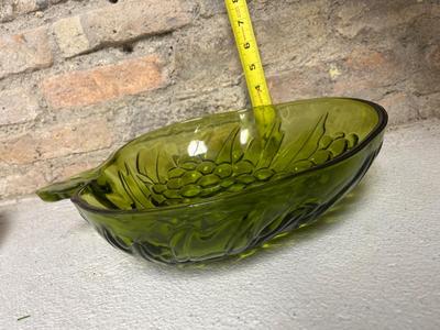 Vintage Glassware and Bakeware