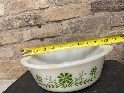 Vintage Glassware and Bakeware