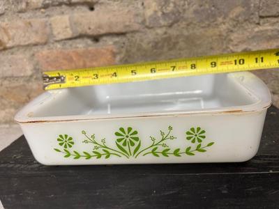 Vintage Glassware and Bakeware