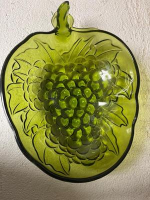 Vintage Glassware and Bakeware