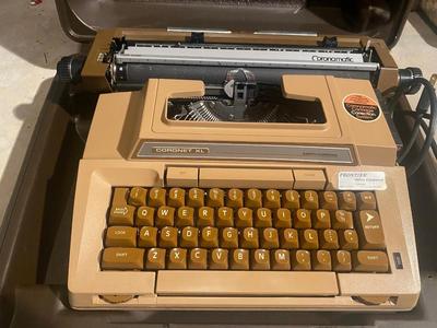 SMITH-CORONA TYPE WRITER