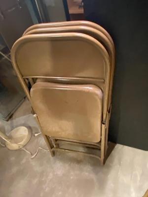 FOLDING TABLE AND CHAIRS