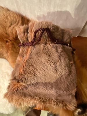 FOX PELT, OTHER FUR ITEMS, SEWING THREAD, CROCHETING CRAFT ORGANIZER KIT