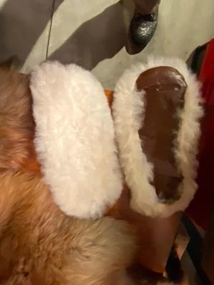 FOX PELT, OTHER FUR ITEMS, SEWING THREAD, CROCHETING CRAFT ORGANIZER KIT