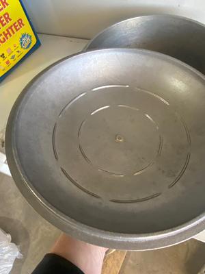 CLUB ALUMINUM DUTCH OVEN & RIVAL BELGIAN WAFFLE MAKER