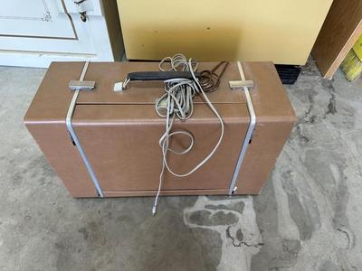 GE PORTABLE STEREOPHONIC PHONOGRAPH