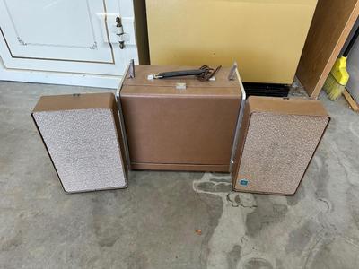 GE PORTABLE STEREOPHONIC PHONOGRAPH
