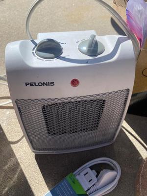 PELONIS SPACE HEATER WOODEN WASTE BASKET WITH CERAMIC MOOSE, TEAC AM/FM RADIO, MINI MAID VACUUM CLEANER AND MORE