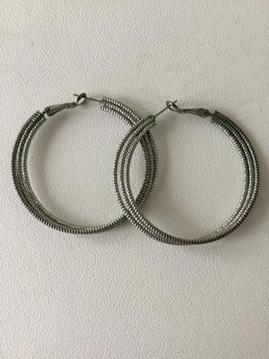 Silver tone hoop fashion earrings