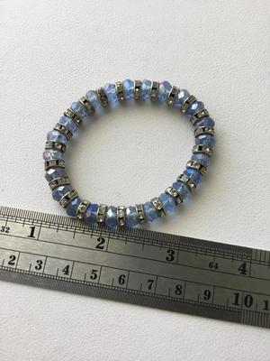 Blue stretchy beaded bracelet