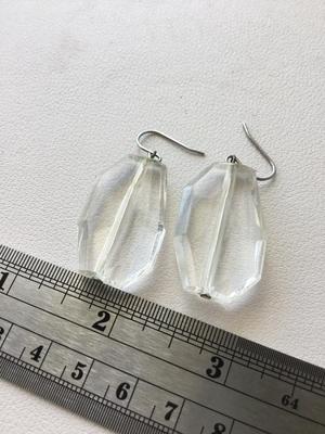 Clear fashion dangle earrings