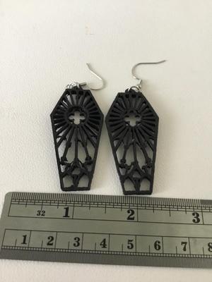 Black fashion earrings