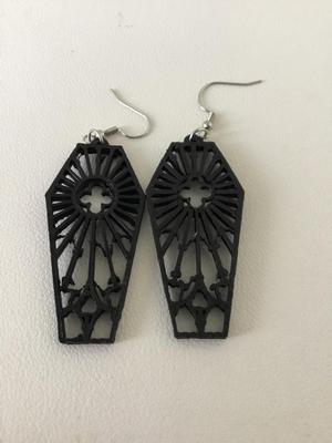 Black fashion earrings