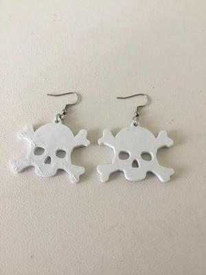 White skull fashion earrings