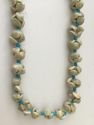 Beautiful shell statement necklace