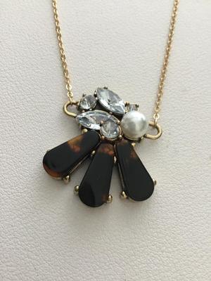 Time tru marked beautiful fashion necklace