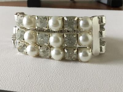 Fashion costume stretchy bracelet