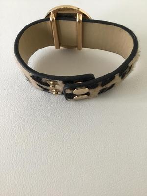 Animal print fashion snap on bracelet