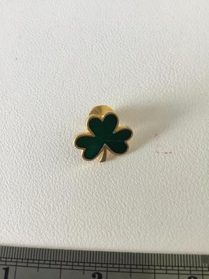 Vintage hallmark clover push pin