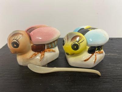 Kitschy and Pretty