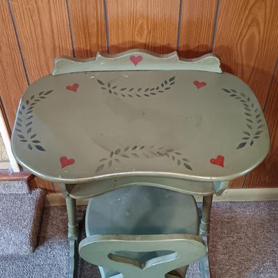 LOT 3: Country-Style Cottage Desk and Chair