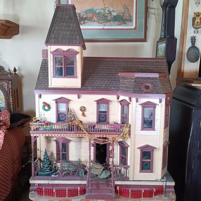 LOT 4: Large Victorian Dollhouse with Accessories
