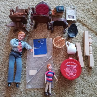 LOT 5: Large Collection of Vintage Dollhouse Furniture & Accessories (Some Broken Vintage Pieces Included)