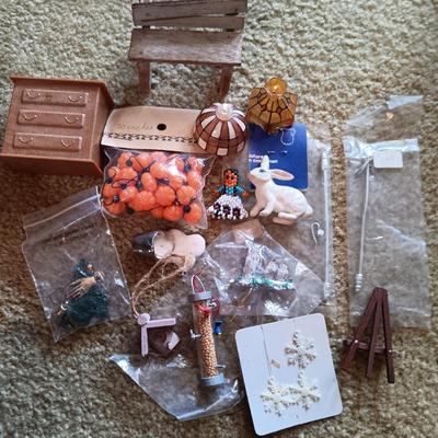 LOT 5: Large Collection of Vintage Dollhouse Furniture & Accessories (Some Broken Vintage Pieces Included)