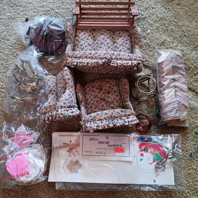 LOT 5: Large Collection of Vintage Dollhouse Furniture & Accessories (Some Broken Vintage Pieces Included)