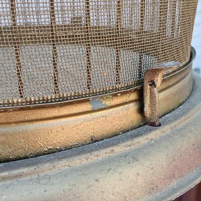 LOT 7: Vintage 5ft Metal Wire Bird Cage