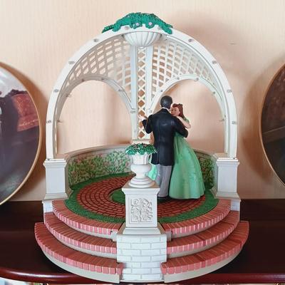 LOT 9: Gone with the Wind Collector's Plates, 1998 Hallmark Scarlett O'Hara Ornament, 1984 Avon Figurine & More