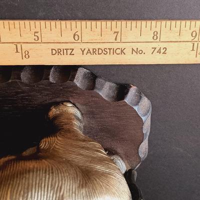 LOT 10: Fuji Elephant 8-Day Mystery Swinging Clock