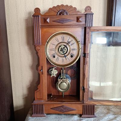 LOT 13: William L. Gilbert Clock Co. 'Calpe' Gingerbread Clock