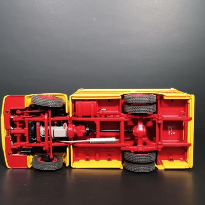 LOT 25: Danbury Mint Coca-Cola 1927 and 1966 Die-Cast Delivery Trucks