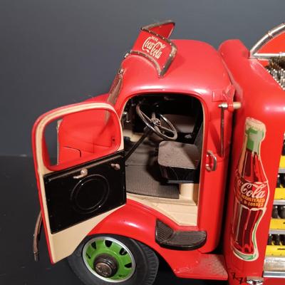 LOT 27: Danbury Mint Coca-Cola 1928 and 1938 Delivery Trucks