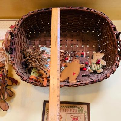 LOT 32: Grandma's Country Kitchen Decor Collection Including Needlework Wall Art, Gingerbread Men Ornaments Basket and Much More