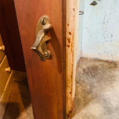 LOT 33: Antique/Early 20th Century Wood and Metal Icebox