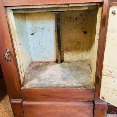 LOT 33: Antique/Early 20th Century Wood and Metal Icebox