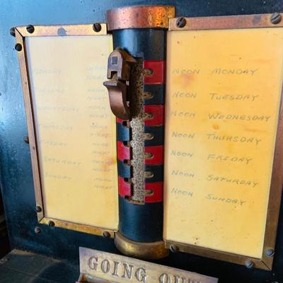 LOT 34: Antique Seth Thomas Time Recorder Clock -Time Card Machine