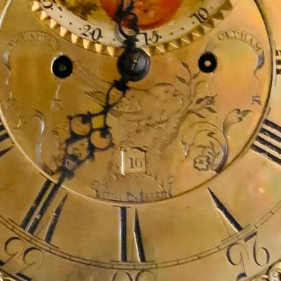 LOT 38: Antique Wooden Grandfather Clock with Golden/Brass Face and Golden/Brass Eagle Finials