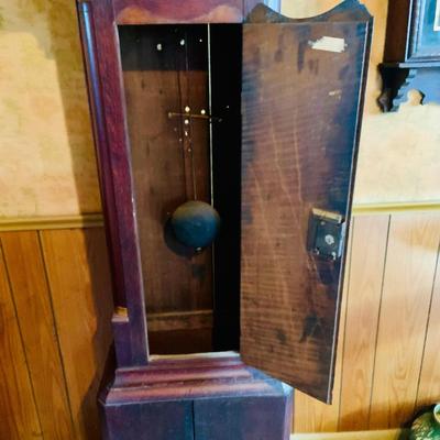 LOT 38: Antique Wooden Grandfather Clock with Golden/Brass Face and Golden/Brass Eagle Finials