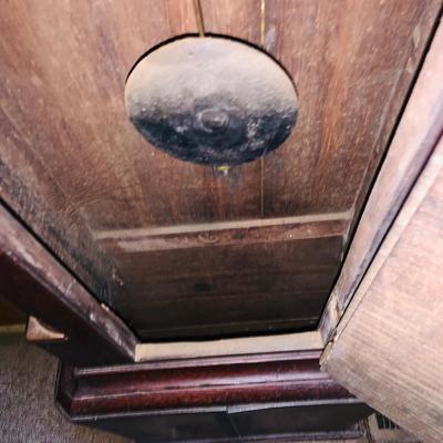 LOT 38: Antique Wooden Grandfather Clock with Golden/Brass Face and Golden/Brass Eagle Finials