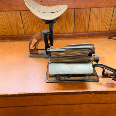 LOT 45: Antique Cast Iron Collar Crimper and Scale