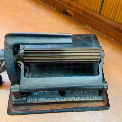 LOT 45: Antique Cast Iron Collar Crimper and Scale