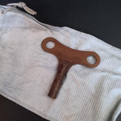 LOT 166: Junghans Antique German Mantel Clock