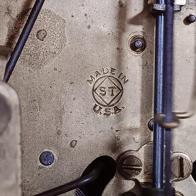 LOT 167: Bailey Banks & Biddle Co. Philadelphia Mantel Clock