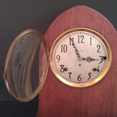 LOT 167: Bailey Banks & Biddle Co. Philadelphia Mantel Clock