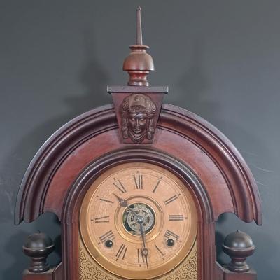 LOT 168: E. Ingraham 'Mascot' 8-Day Mantel Clock