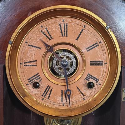LOT 168: E. Ingraham 'Mascot' 8-Day Mantel Clock